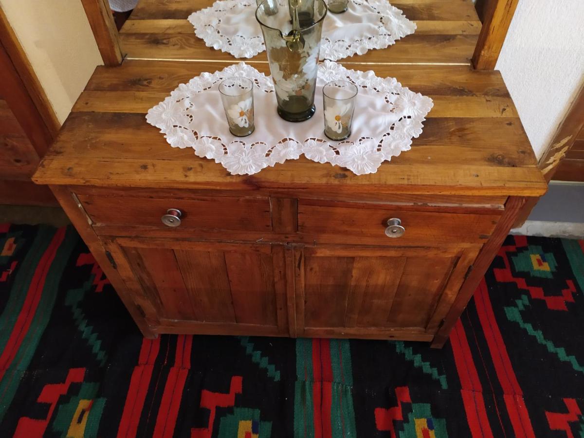 Guest House Salaria ジロカストラ エクステリア 写真