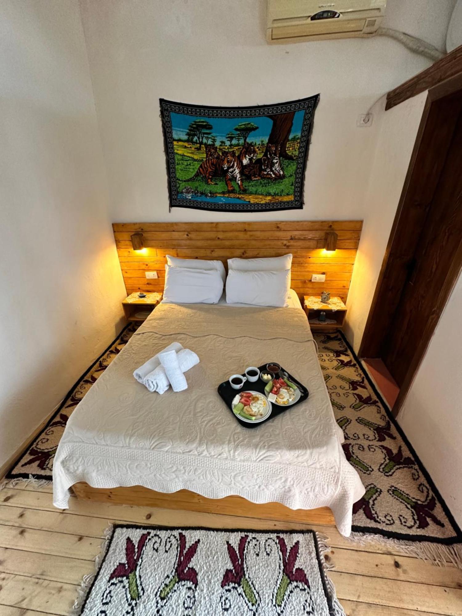 Guest House Salaria ジロカストラ 部屋 写真